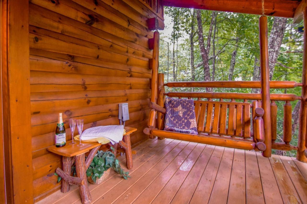 Beary Cozy Cabin Sevierville Kültér fotó