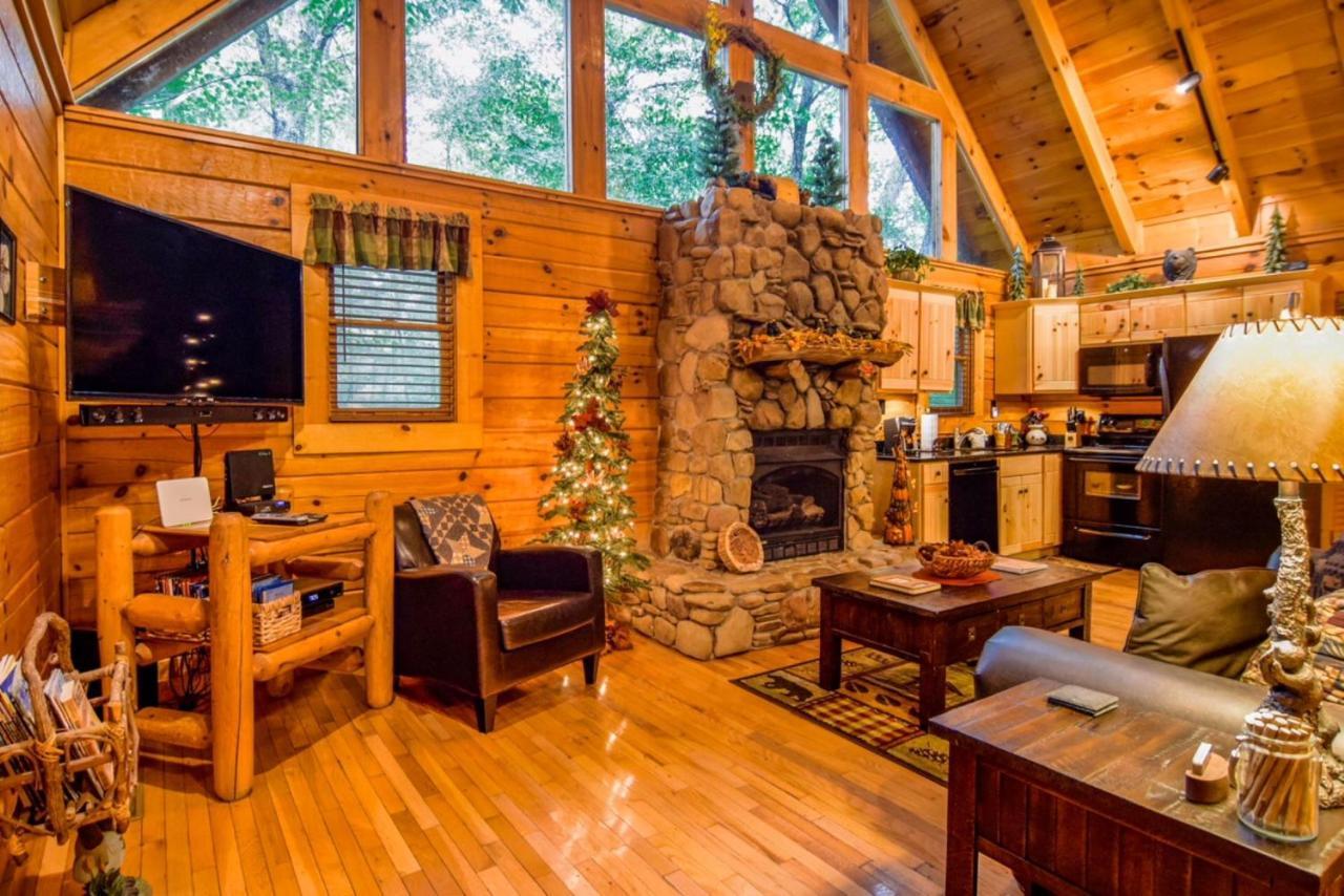 Beary Cozy Cabin Sevierville Kültér fotó