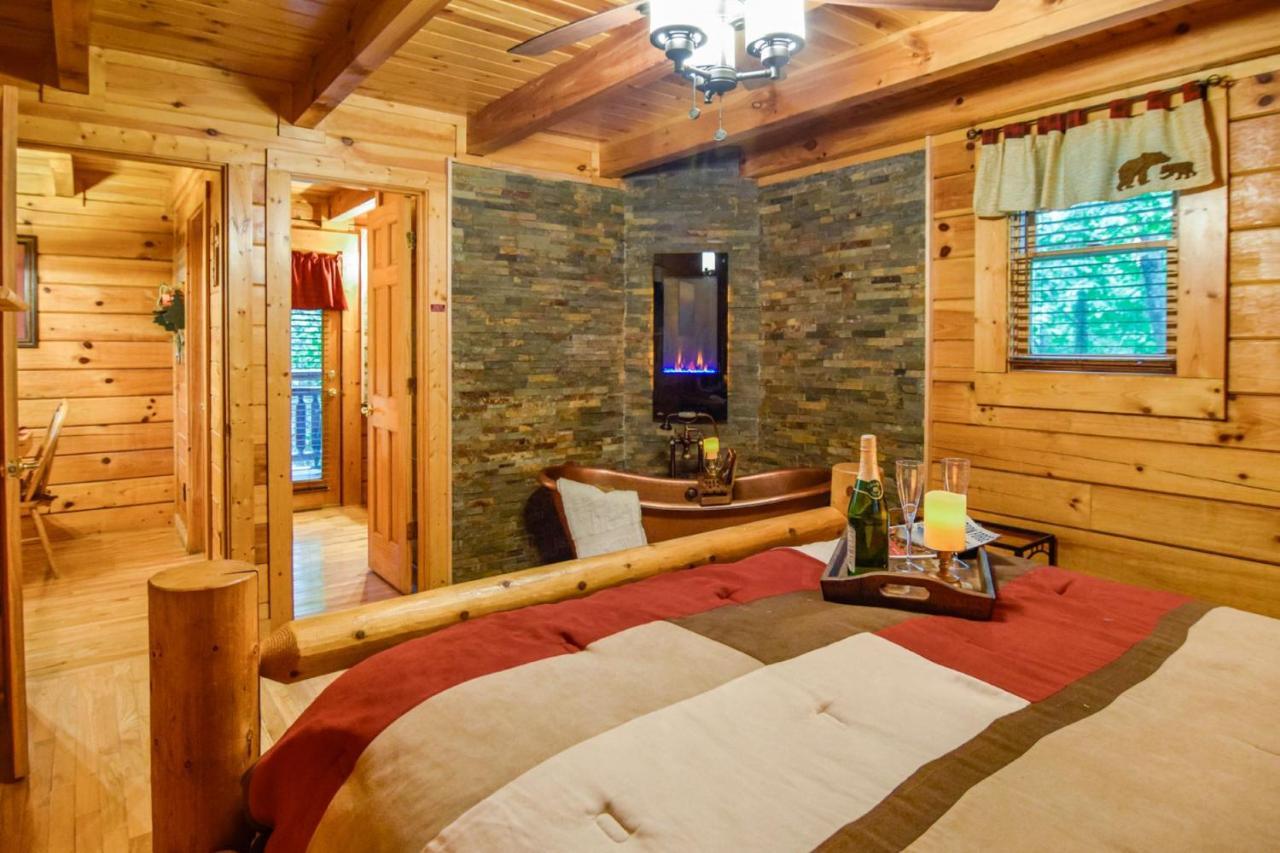 Beary Cozy Cabin Sevierville Kültér fotó